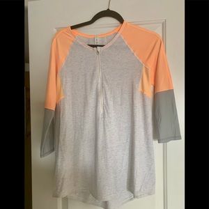 Almost NEW Lululemon Spincity Long Sleeve